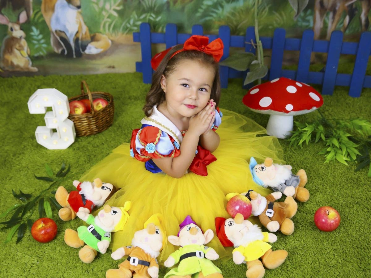 pamukprenses-cekimi-pamuk-prenses-konsept-ankara-bebek-fotografcisi-cocuk-cekimi-bebek-cekimi-fotografci-batikent-yenimahalle-5-yas-cekimi-3yas-4yas-konsept-cekim-cocuk-fotografci